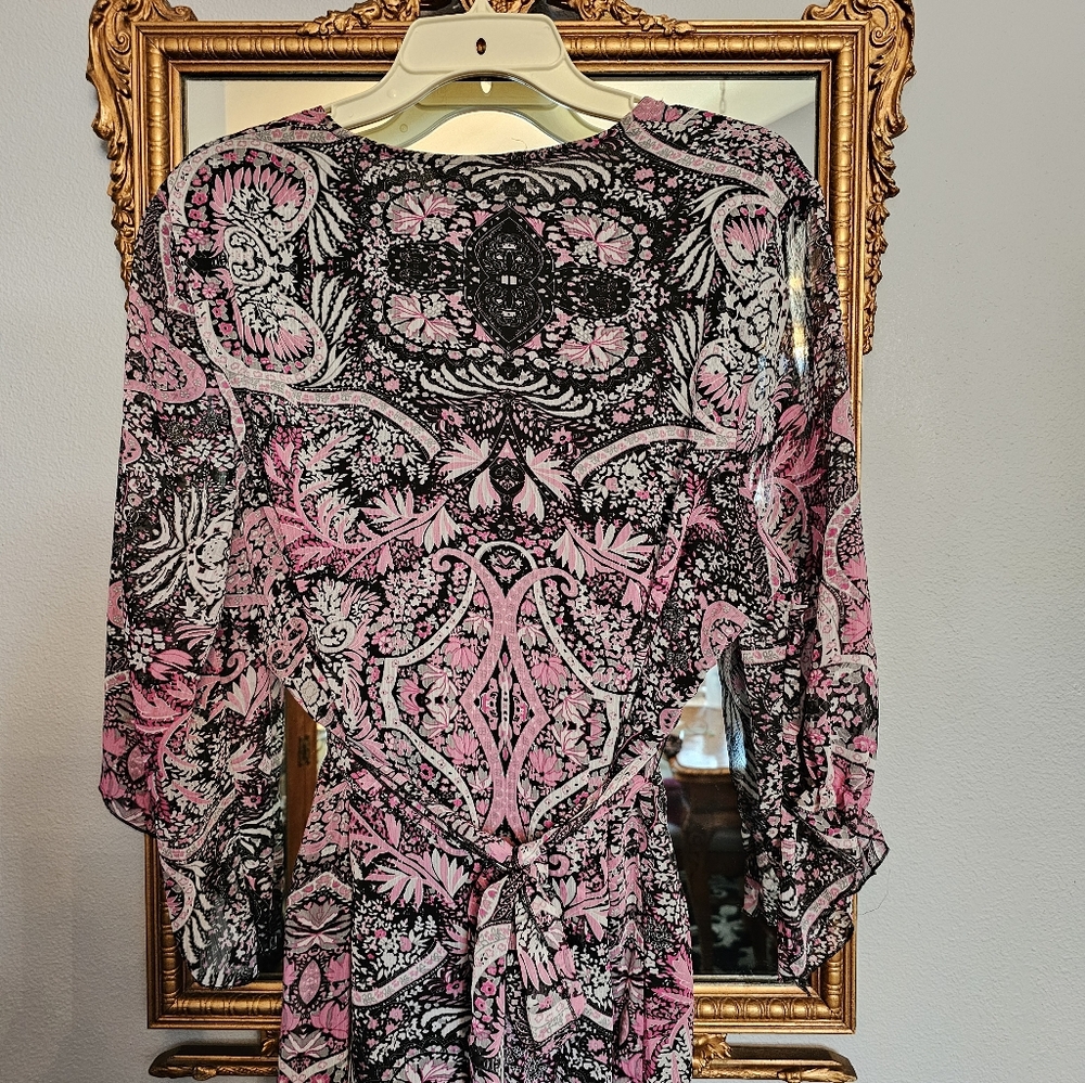Blouse - Picture 2 of 2